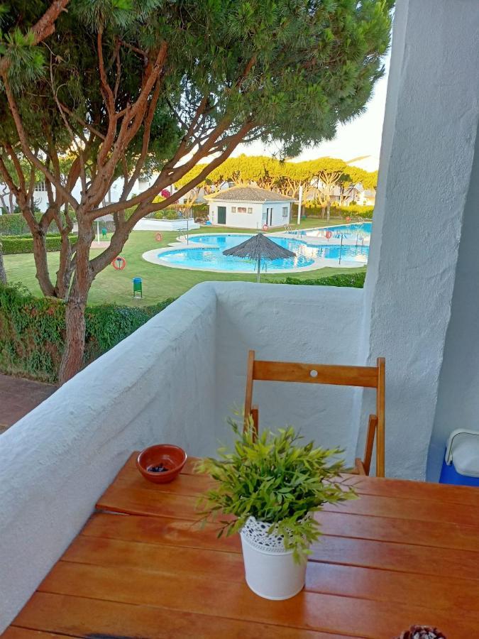 Pueblo Marinero Apartment Novo Sancti Petri Exterior photo